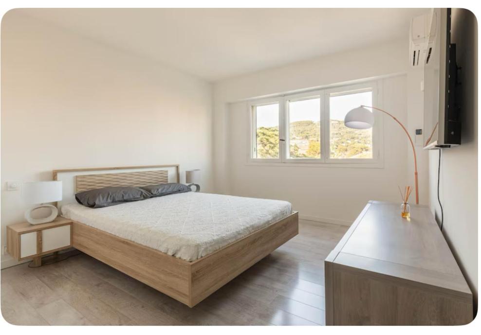 Etoile Cosy 2 P, Tout Confort, 10 Min Croisette Cannes Buitenkant foto
